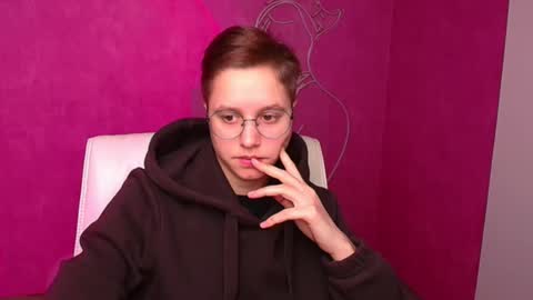 Linda online show from 02-20-25, 09:33