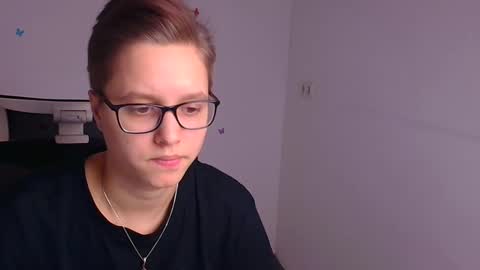 Linda online show from 02-25-25, 03:16