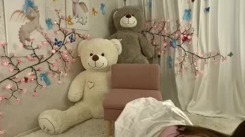 lili online show from 01-13-26, 11:26