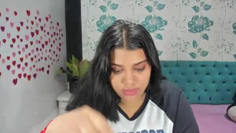    online show from 02-03-25, 10:00