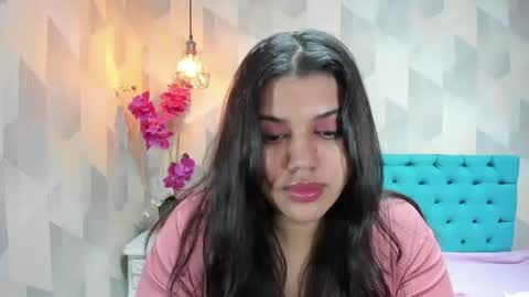 Snapshot of lindabreexlove chatting on 06-20-26, 01:58 online show from 06-20-26, 01:58