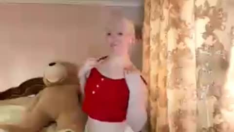 Luna online show from 01-15-26, 11:04