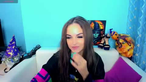 Linda online show from 11-13-25, 03:05