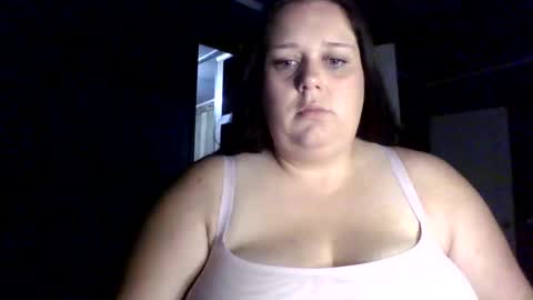 Snapshot of lindsey953 chatting on 10-31-25, 11:55 lindsey953 online show from 10-31-25, 11:55
