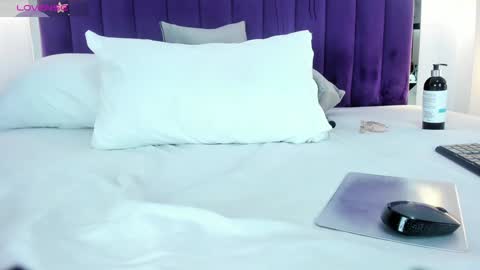 LINDA online show from 12-09-24, 03:00