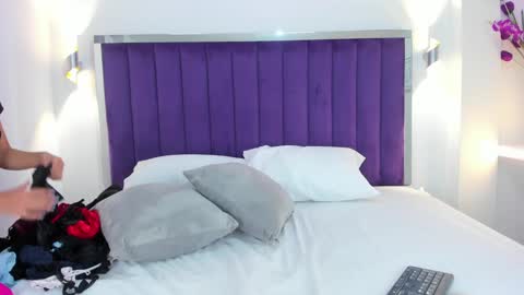 LINDA online show from 12-15-24, 01:00