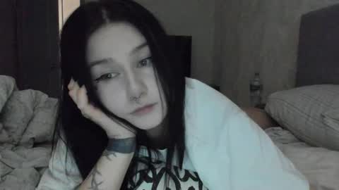 Lina online show from 03-04-26, 12:11