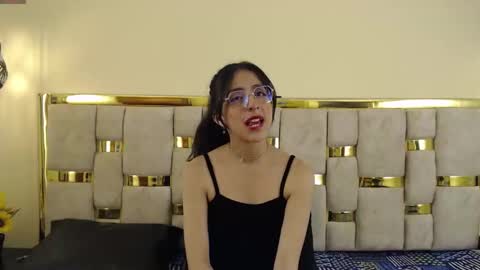 ling ling24 online show from 02-11-25, 07:23