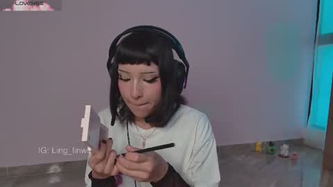 Ling online show from 07-16-26, 01:28