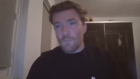 linguistixx333 online show from 11-24-25, 08:41