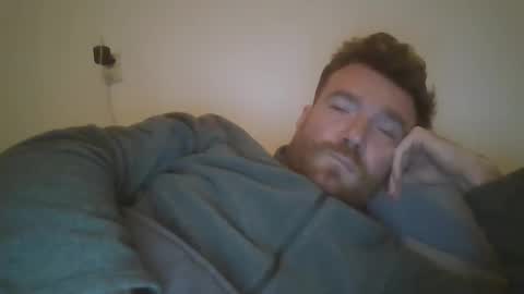 linguistixx333 online show from 01-08-26, 06:43