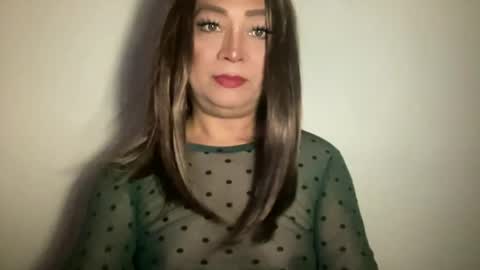 linkingqueens69 online show from 06-18-26, 06:13