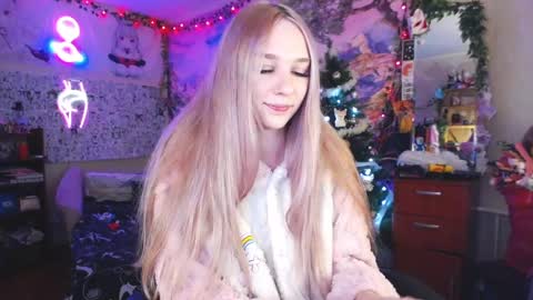 Lin online show from 01-07-25, 10:19