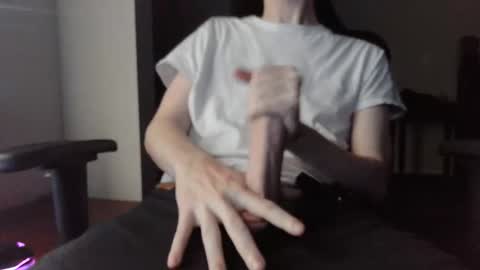 Snapshot of liocious98 chatting on 10-27-25, 07:07 liocious98 online show from 10-27-25, 07:07