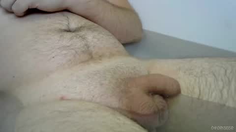 Snapshot of lion2662 chatting on 06-04-26, 08:20 lion2662 online show from 06-04-26, 08:20