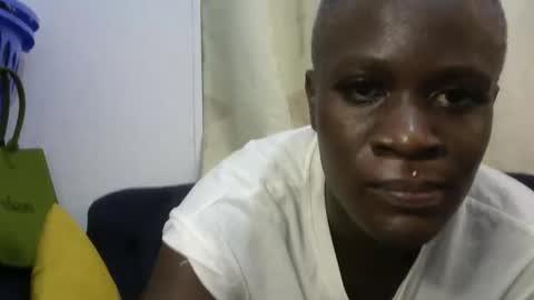 Snapshot of lioness_2 chatting on 06-08-26, 05:57 lioness online show from 06-08-26, 05:57