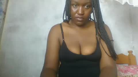 lionessm24 online show from 01-10-26, 08:49