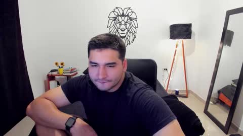 Snapshot of lionn_kingg chatting on 11-13-25, 12:53 Lion online show from 11-13-25, 12:53