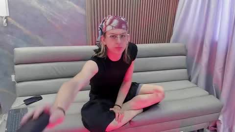 Lior evan online show from 11-16-25, 11:49