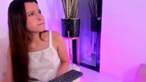 Liorah wolf online show from 02-17-26, 08:15