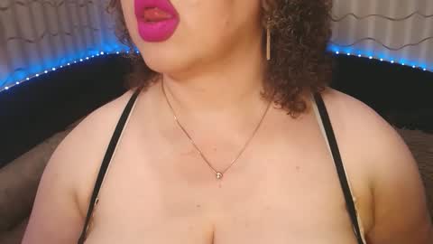 Snapshot of lipsaddiction chatting on 04-29-26, 09:54 LIpsAddiction online show from 04-29-26, 09:54