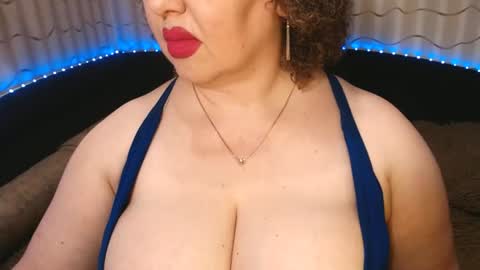 Snapshot of lipsaddiction chatting on 06-21-26, 01:35 LIpsAddiction online show from 06-21-26, 01:35