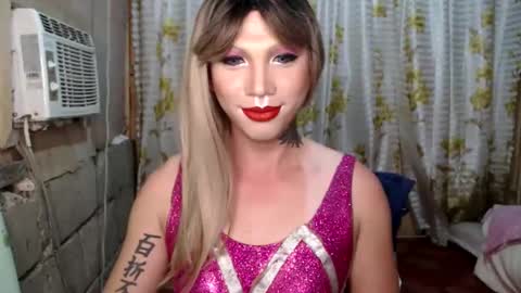 Snapshot of lipshero chatting on 09-12-25, 04:40 lipshero online show from 09-12-25, 04:40