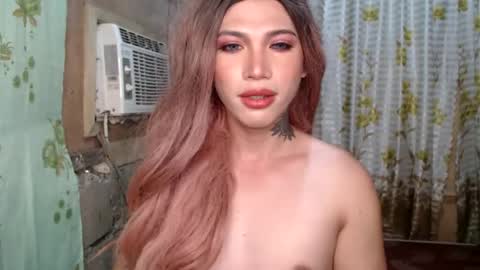 Snapshot of lipshero chatting on 09-22-25, 04:47 lipshero online show from 09-22-25, 04:47