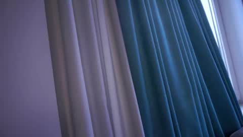 Amelia online show from 05-22-26, 01:46