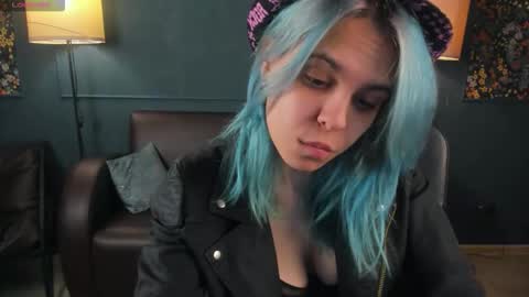 hello Ill be waiting for you during these hours tue 10am-5pm wed 3am-5pm thu 3am-5pm fri 3am-10am sat 10am-5pm sun 3am-1GMT online show from 02-10-26, 03:21