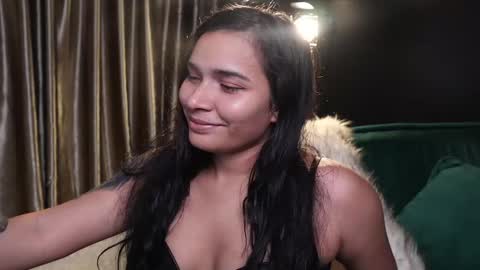 Snapshot of lireesa chatting on 12-25-24, 06:20 Lire online show from 12-25-24, 06:20