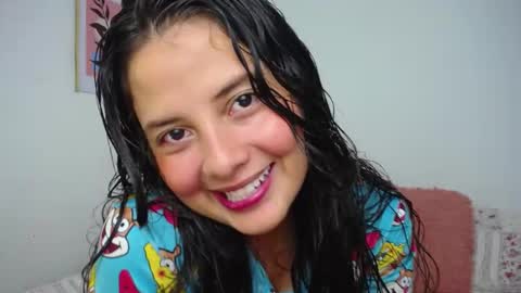 Lily see u on december 2 online show from 03-06-25, 06:26