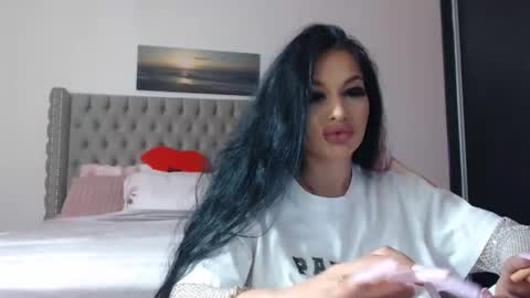 Lisa online show from 03-08-26, 08:34