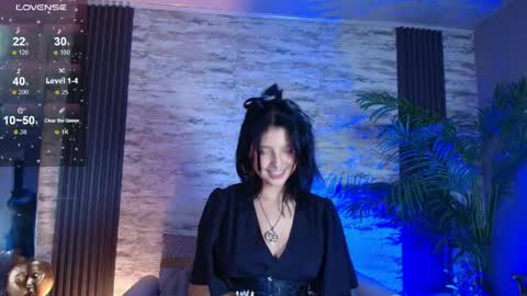 lisa dolly nyx online show from 04-23-26, 08:22