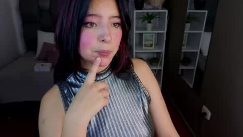 lisa dolly nyx online show from 07-05-26, 05:36