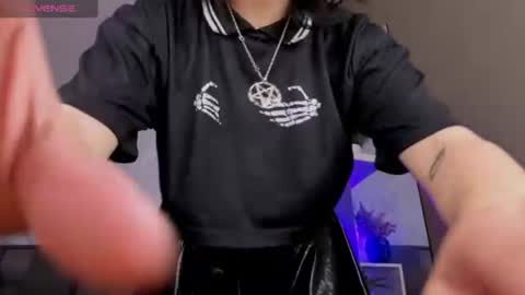 lisa dolly nyx online show from 07-07-26, 05:10