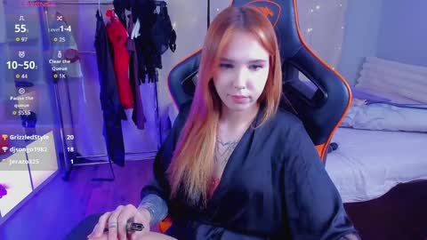 Lisa mano online show from 04-01-26, 01:41