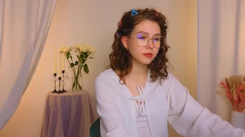  Lisa  online show from 12-07-24, 11:34