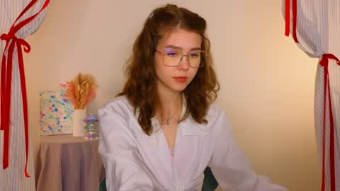  Lisa  online show from 01-10-25, 02:46