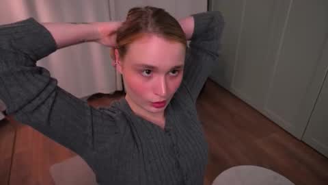 Elisabeth or Lisa online show from 02-19-26, 08:38