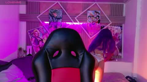 lisa_sparkleee online show from 06-25-26, 02:44