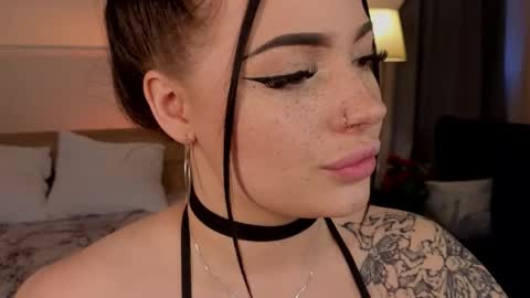 lisaaaliss online show from 04-24-26, 10:18