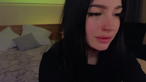 lisaaaliss online show from 05-11-26, 04:04
