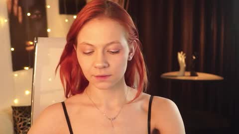 Snapshot of lisaaris chatting on 04-15-26, 09:38 Lisa Aris online show from 04-15-26, 09:38