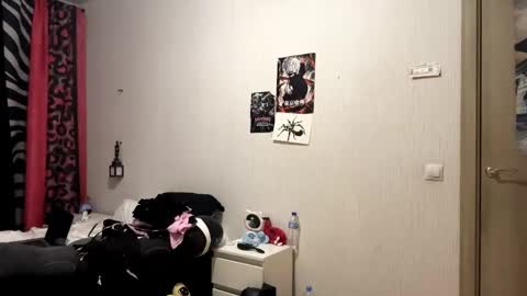 Snapshot of lisabethlaurence chatting on 05-01-26, 03:27 Aileen online show from 05-01-26, 03:27
