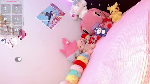 lisahadidd online show from 11-22-25, 01:43