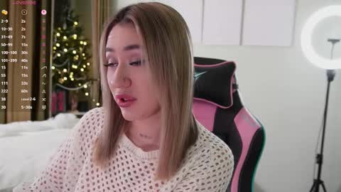   LISA   online show from 01-09-26, 05:37