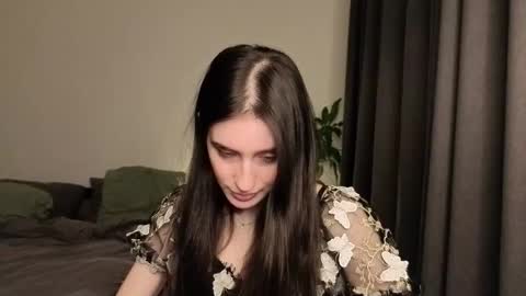 Lisa online show from 11-20-25, 10:09