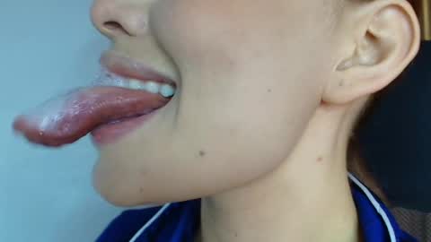 Lisbet online show from 04-07-26, 10:20