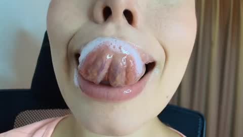 Lisbet online show from 04-14-26, 10:16